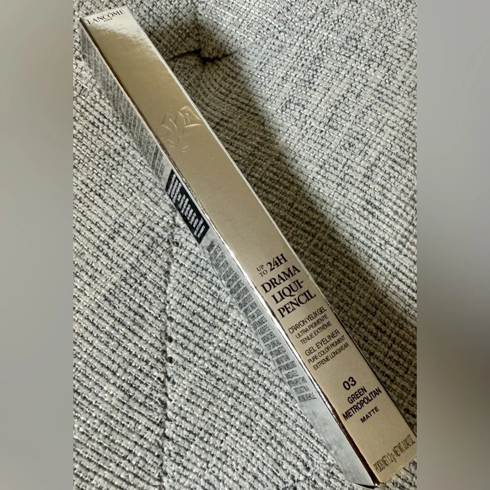 Lancôme 24H Drama Liqui-Pencil Gel Eyeliner in 03 Green Metropolitan Full Size